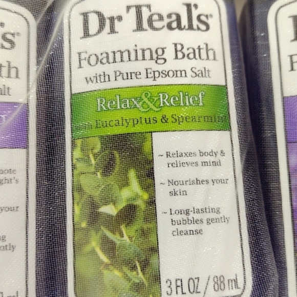 Dr Teal's. Foaming Bath with pure Epsom salt & Essentials oils set of 4 - Picture 6 of 11